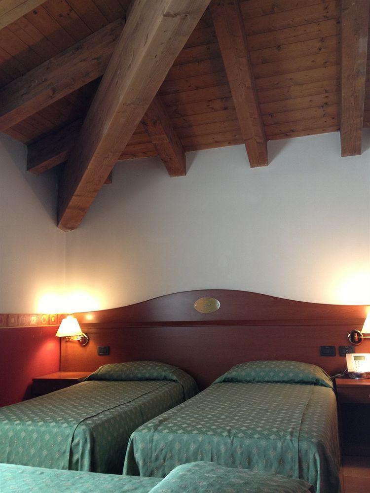 Hotel Conte Luna ボローニャ エクステリア 写真