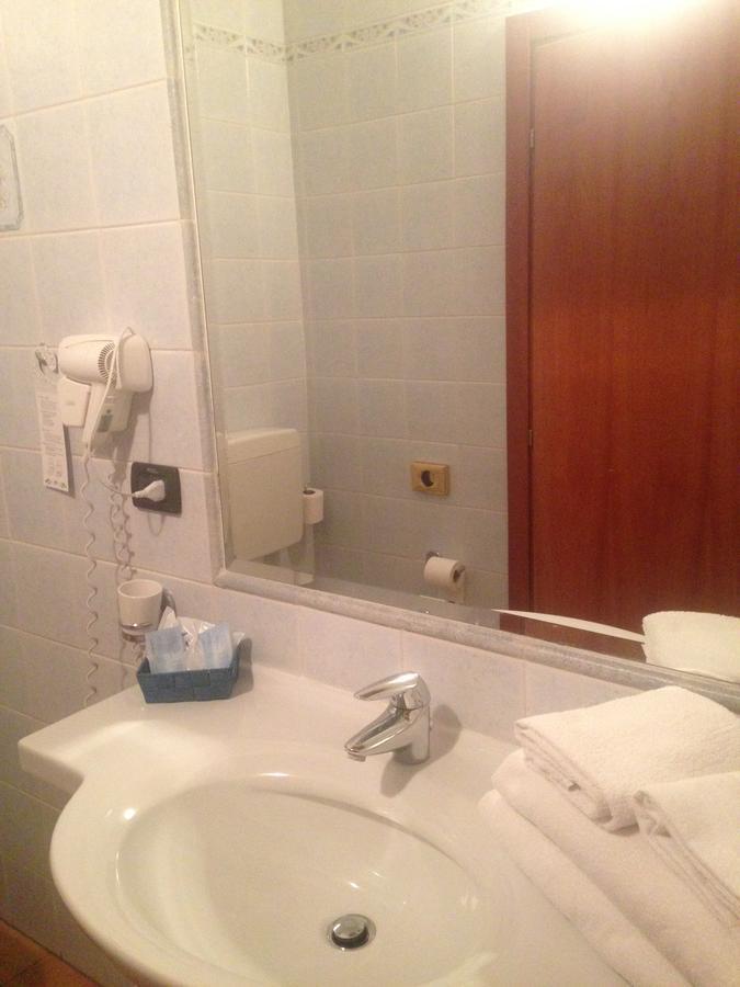 Hotel Conte Luna ボローニャ エクステリア 写真